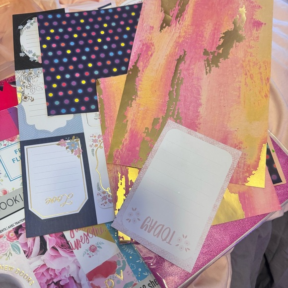 SCRAPBOOK & CRAFTING 5LB MYSTERY BOX! - Picture 4 of 8